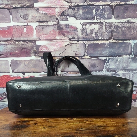 Perlina Black Leather Laptop Bag - Picture 7 of 12